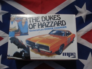 MPC-706  The DUKES of HAZZARD General Lee DODGE CHARGER
